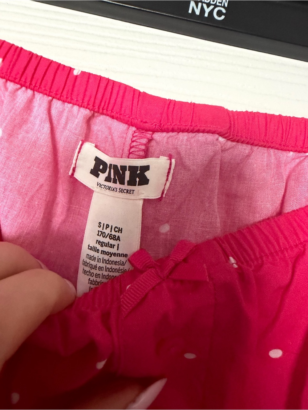 PINK Victoria's Secret Hot Pink Dog-Print Lounge Pants with Slit - Picture 7 of 7